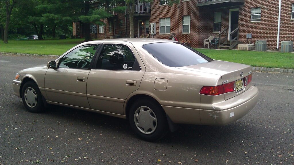 Used Cars For Sale Toyota Camry 2000 USA