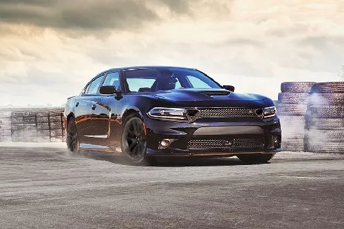Dodge Charger Cars R/T Variants: Powered by robust V8 engines USA