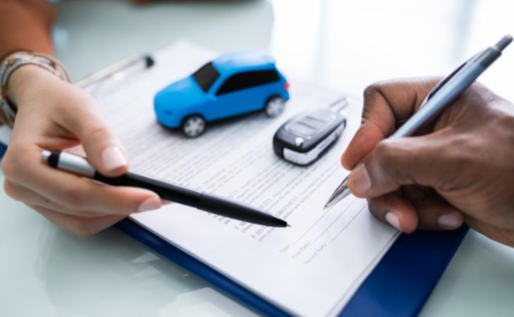 Para completar el formulario de venta correctamente, asegúrate de llenar todos los campos requeridos de manera precisa y legible. Ambas partes deben revisar el formulario y firmarlo para validar la transacción. La precisión es clave, ya que errores o información faltante pueden resultar en disputas o problemas legales después de la venta.