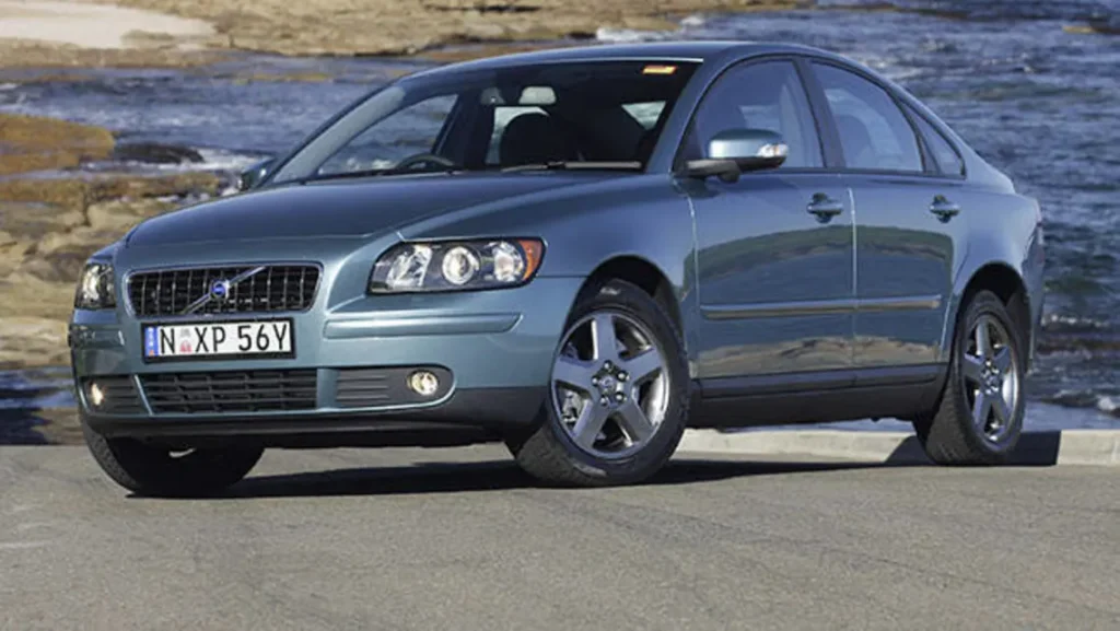 Used cars for sale Volvo 2006 S40