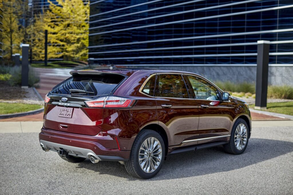 Is Ford Edge Good For Long Trips?